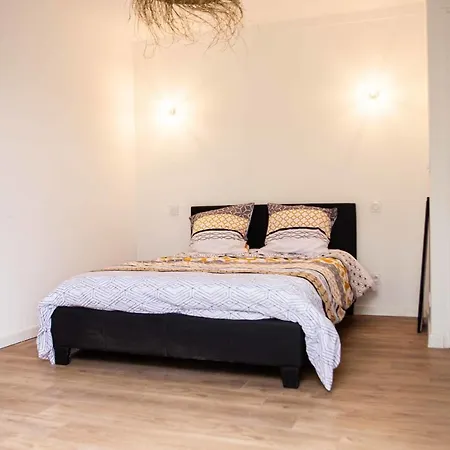 Casa vacanze Spacious 110 M House With Garden Floirac (Gironde)