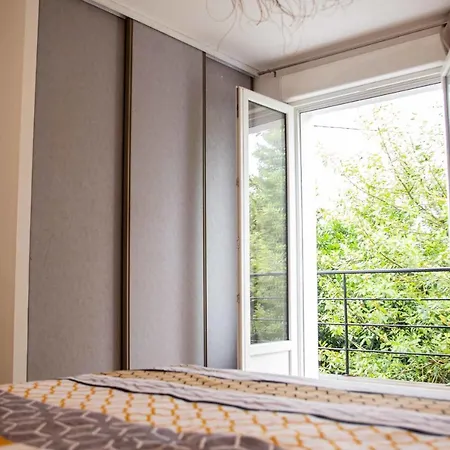 Spacious 110 M House With Garden Casa vacanze *